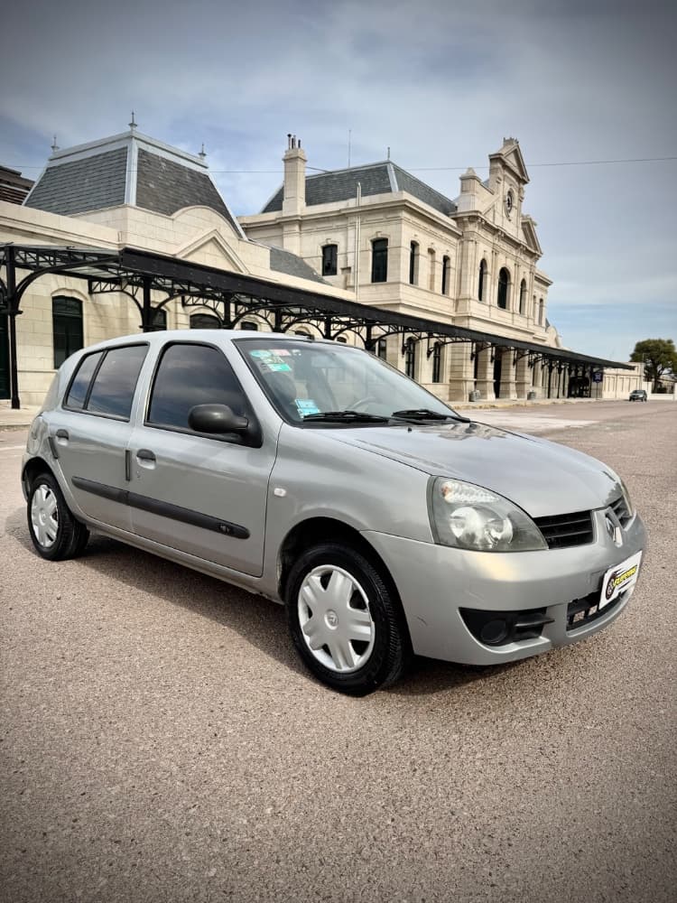 Renault clio