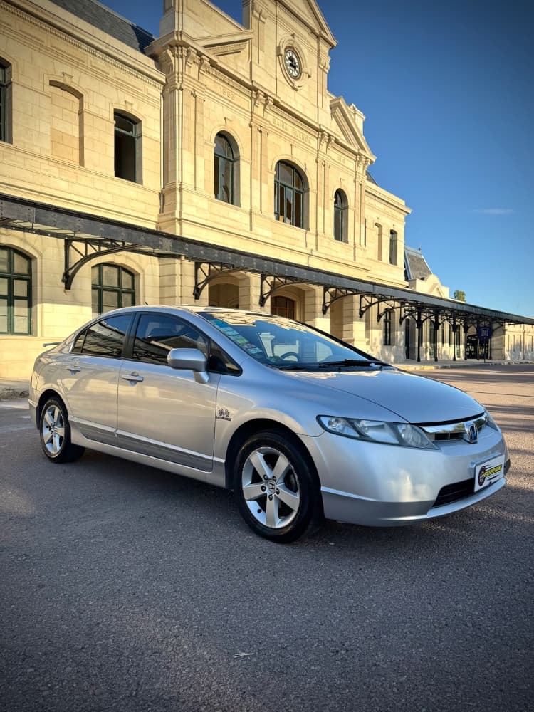 Honda Civic EXS