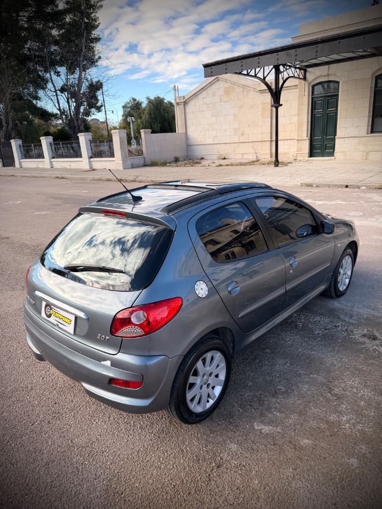 Peugeot 207 Premium